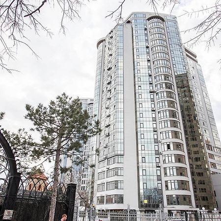 Gagarin Plaza Apartment 70 Square Metres On 12Th Floor Odessa Zewnętrze zdjęcie