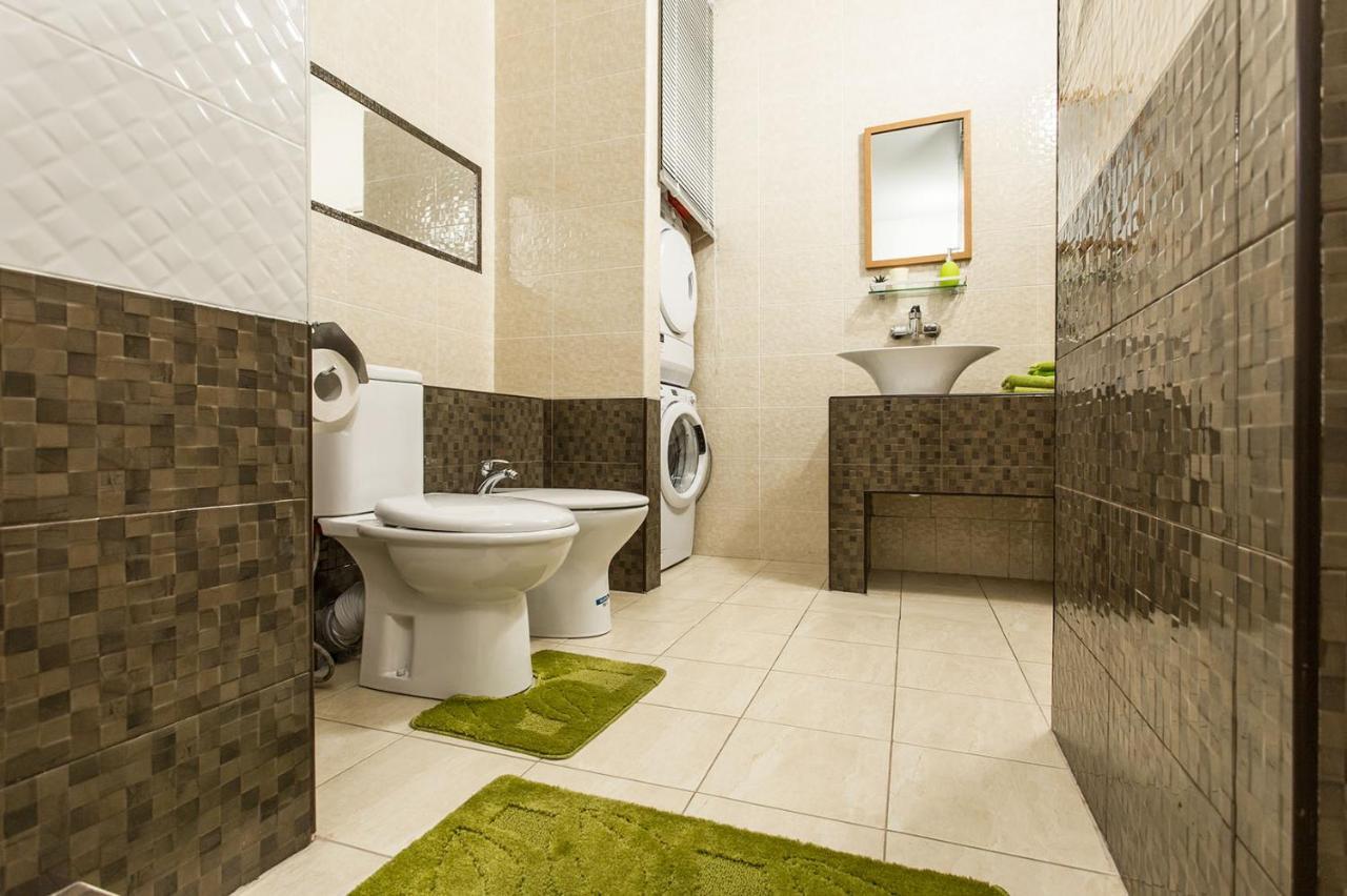 Gagarin Plaza Apartment 70 Square Metres On 12Th Floor Odessa Zewnętrze zdjęcie